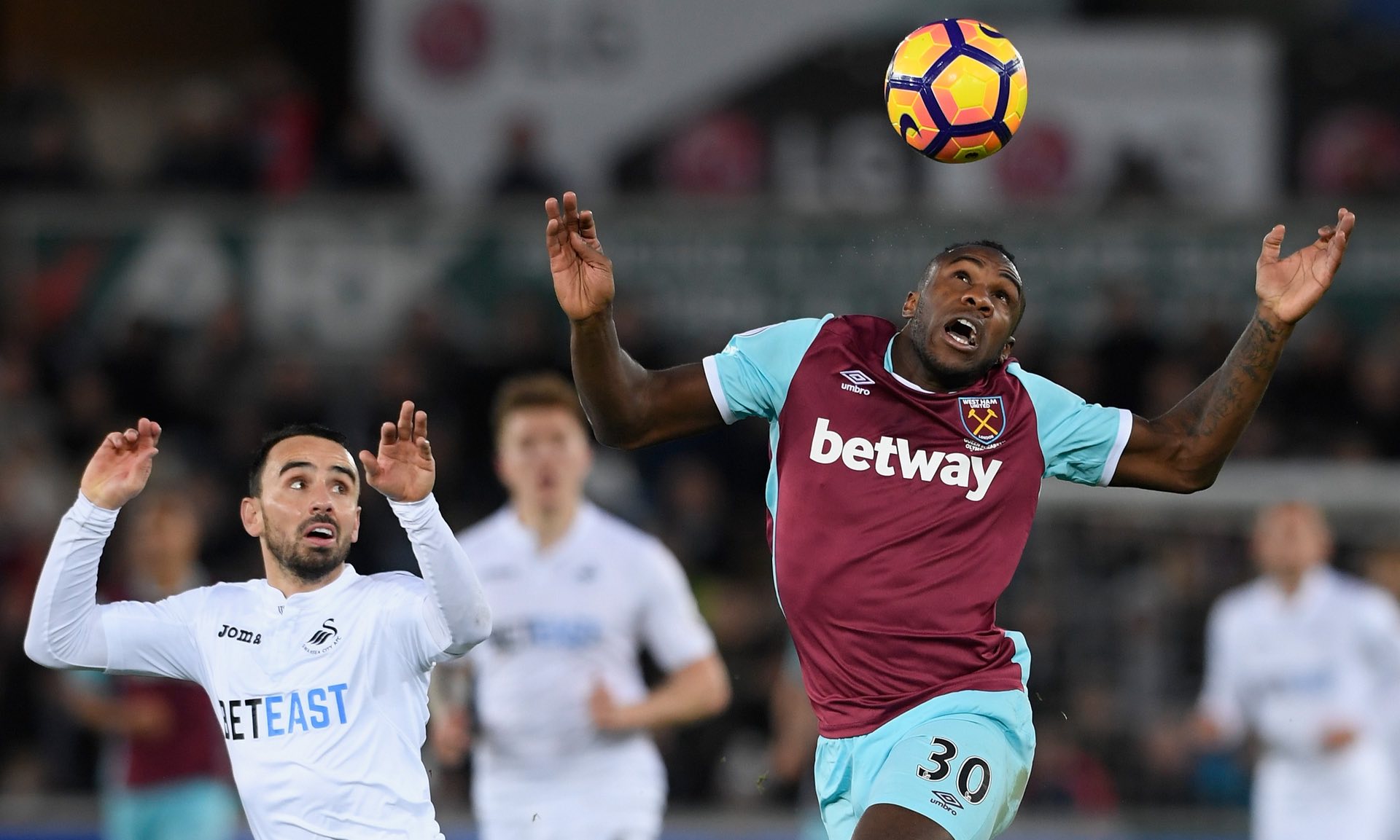 他身后的队 他身后的队